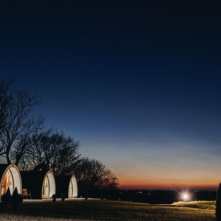 North Coast 9 Glamping Hotel Capecastle ภายนอก รูปภาพ