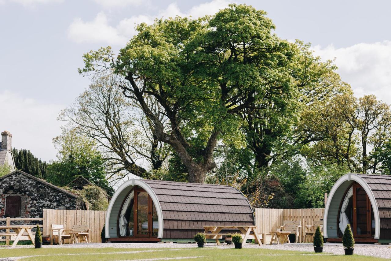 North Coast 9 Glamping Hotel Capecastle ภายนอก รูปภาพ