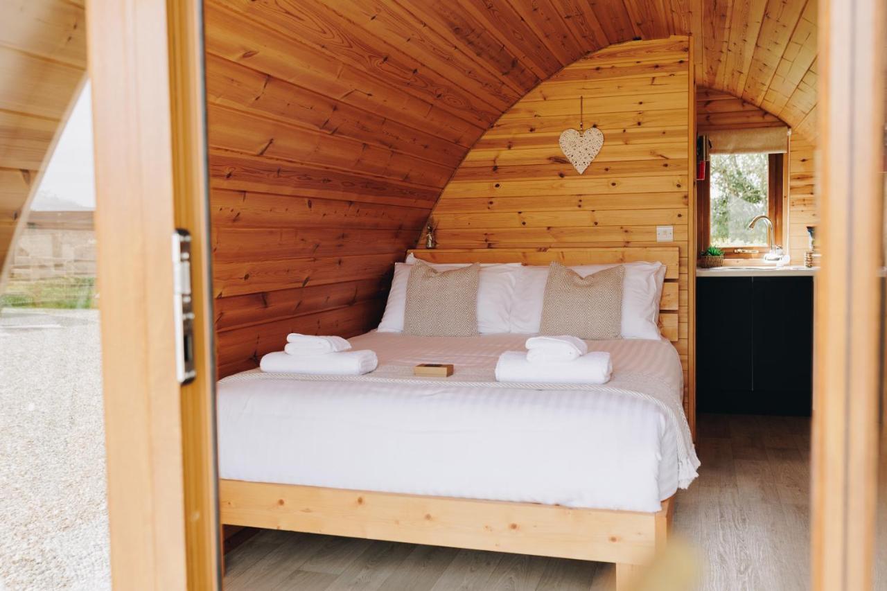North Coast 9 Glamping Hotel Capecastle ภายนอก รูปภาพ