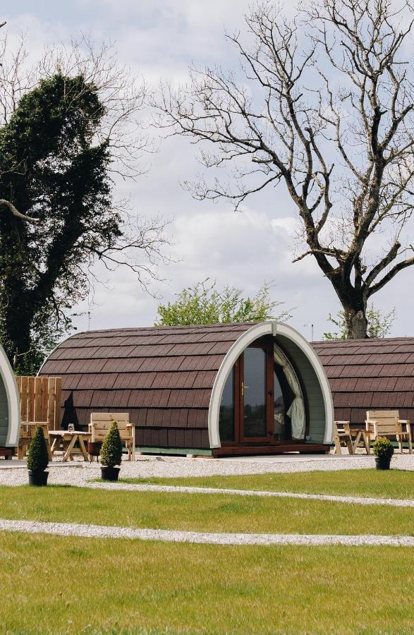 North Coast 9 Glamping Hotel Capecastle ภายนอก รูปภาพ